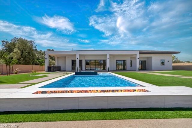 7020 Bath Drive, Las Vegas, NV 89131