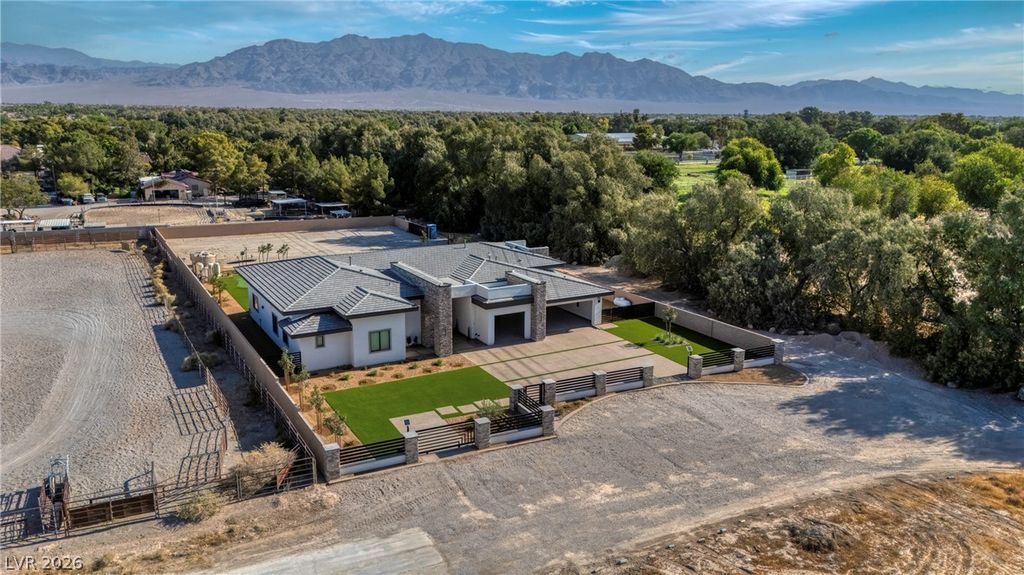 7020 Bath Drive, Las Vegas, NV 89131 — photo 4