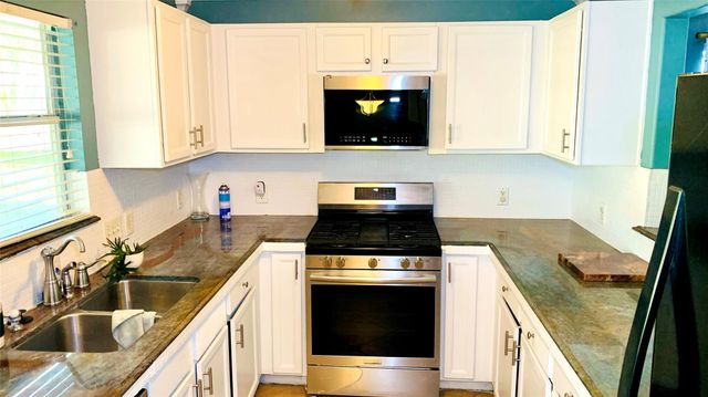 11422 Royal Thistle Court, Houston, TX 77088