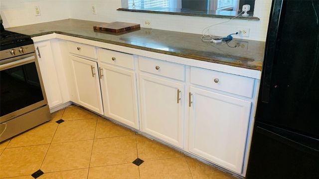 11422 Royal Thistle Court, Houston, TX 77088