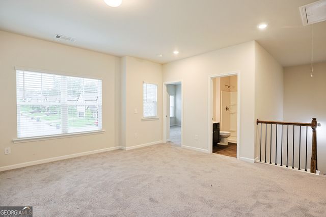 5381 Woodline View Cir, Auburn, GA 30011