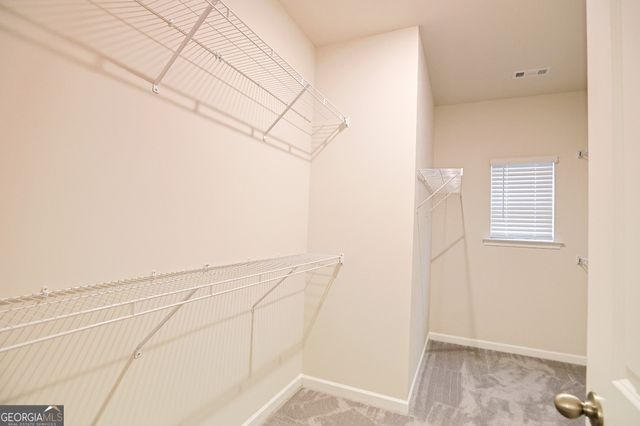 5381 Woodline View Cir, Auburn, GA 30011