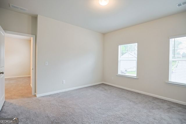 5381 Woodline View Cir, Auburn, GA 30011