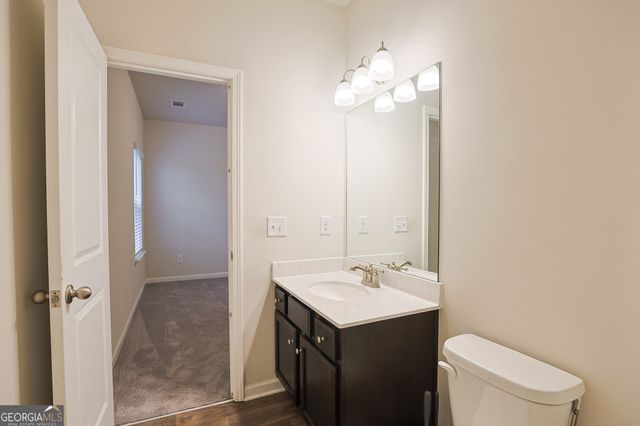 5381 Woodline View Cir, Auburn, GA 30011