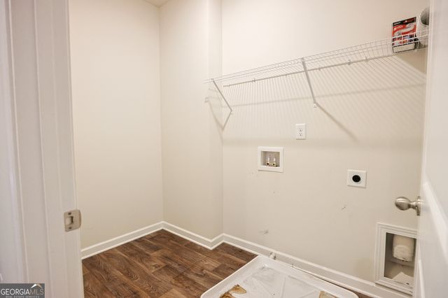 5381 Woodline View Cir, Auburn, GA 30011