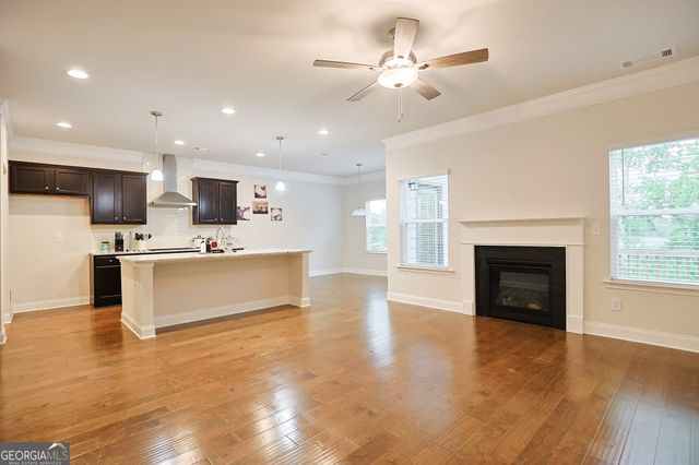 5381 Woodline View Cir, Auburn, GA 30011