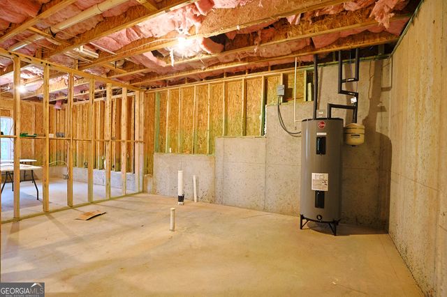 5381 Woodline View Cir, Auburn, GA 30011
