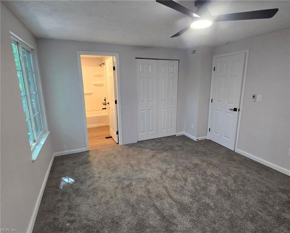 436 Michael Irvin DR, Newport News, VA 23608