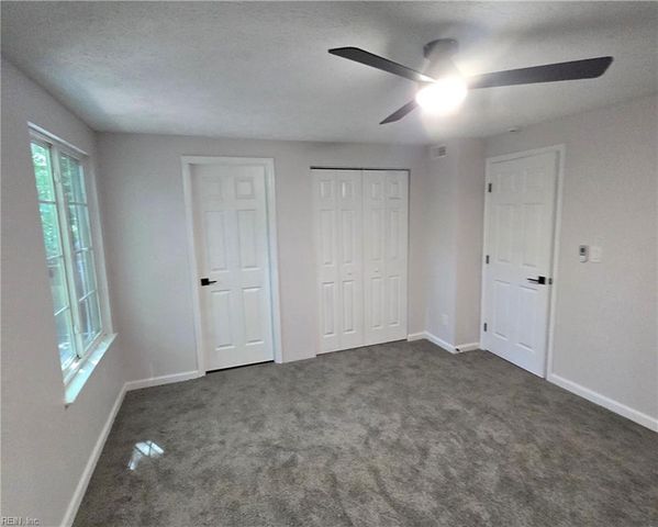 436 Michael Irvin DR, Newport News, VA 23608