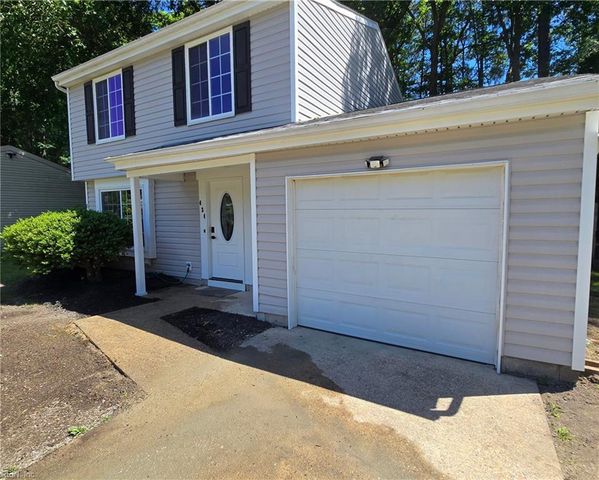 436 Michael Irvin DR, Newport News, VA 23608