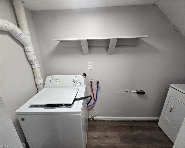 436 Michael Irvin DR, Newport News, VA 23608