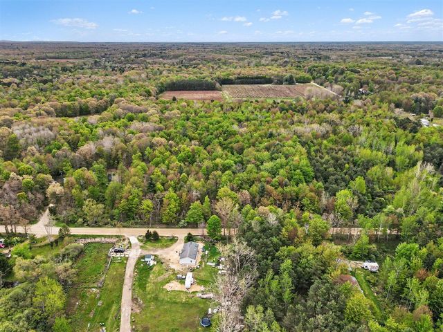 58th Street, Grand Junction, MI 49056