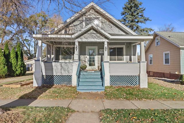 219 E Howard Street, Portage, WI 53901