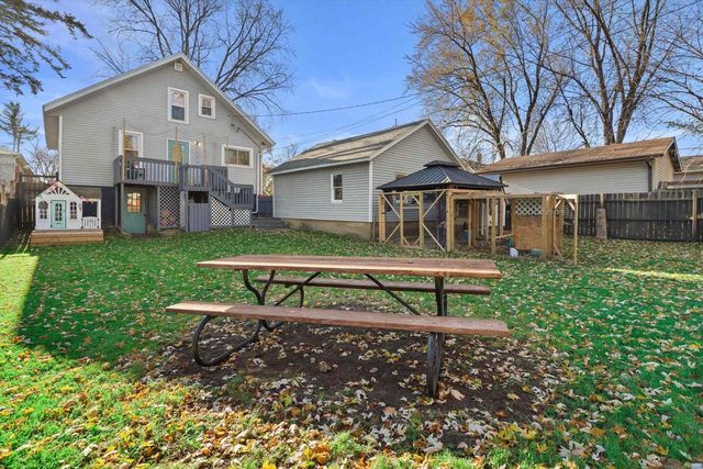 219 E Howard Street, Portage, WI 53901