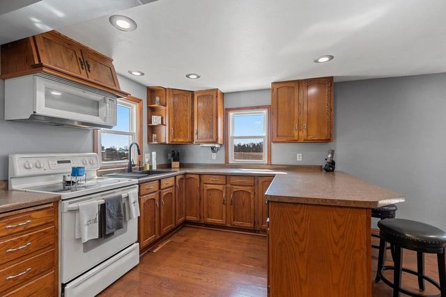 7838 N BROWN COUNTY LINE ROAD, Pulaski, WI 54162