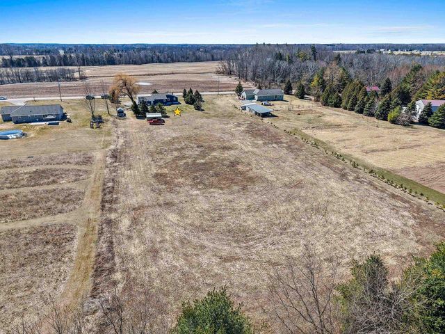 7838 N BROWN COUNTY LINE ROAD, Pulaski, WI 54162