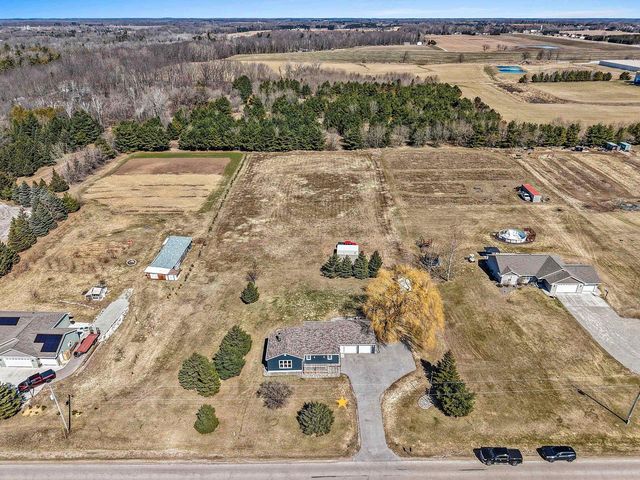 7838 N BROWN COUNTY LINE ROAD, Pulaski, WI 54162