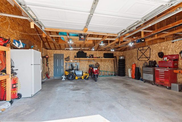 7838 N BROWN COUNTY LINE ROAD, Pulaski, WI 54162