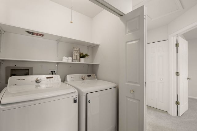 344 Rock Hall Circle, Grayslake, IL 60030