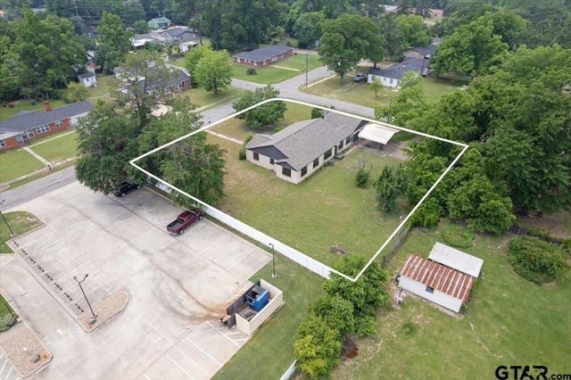 104 Mackinnon, Mount Pleasant, TX 75455