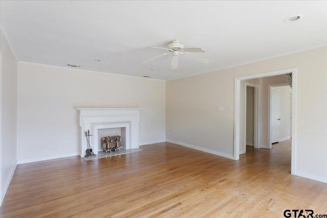 104 Mackinnon, Mount Pleasant, TX 75455