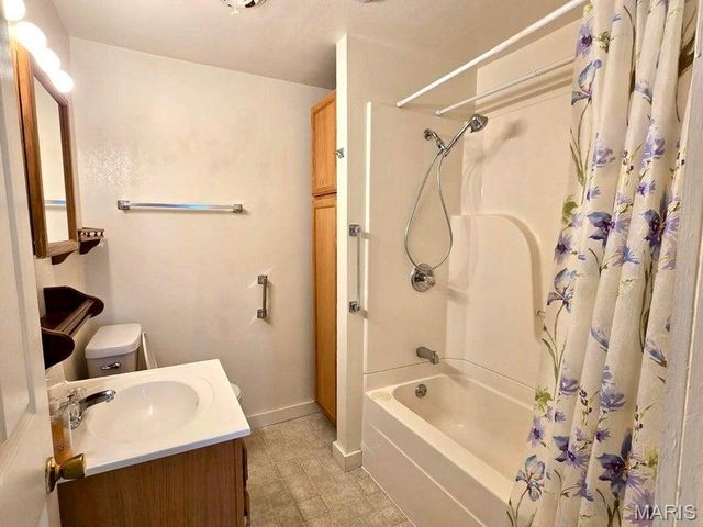 609 First Street, Houston, MO 65483