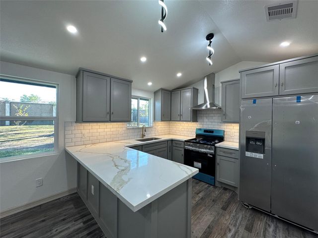 5803 E Greencraig Drive E, Houston, TX 77035