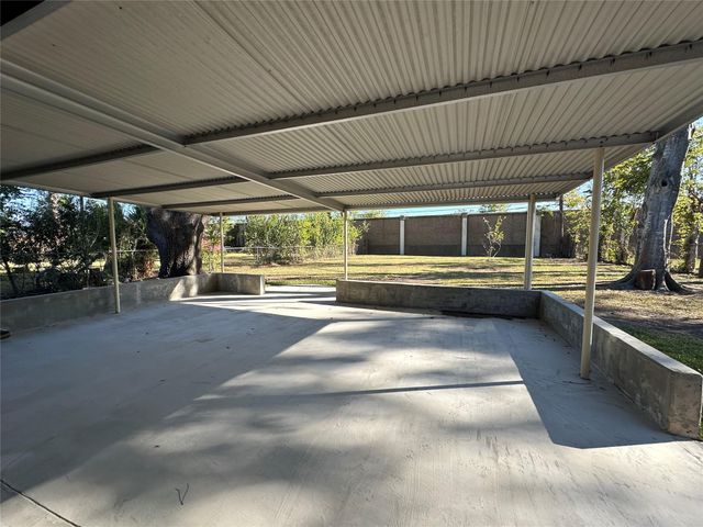 5803 E Greencraig Drive E, Houston, TX 77035