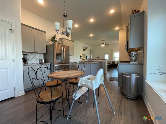 311 Brushy Creek, Victoria, TX 77904