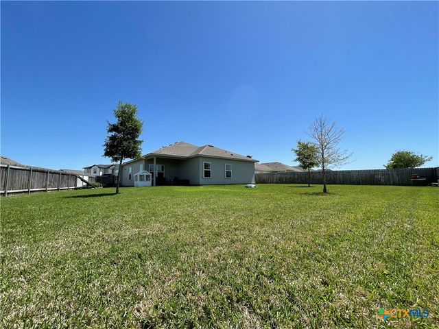 311 Brushy Creek, Victoria, TX 77904