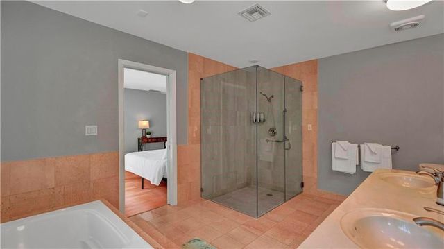 2500 SW 21st Street, Fort Lauderdale, FL 33312