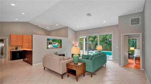 2500 SW 21st Street, Fort Lauderdale, FL 33312