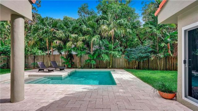 2500 SW 21st Street, Fort Lauderdale, FL 33312