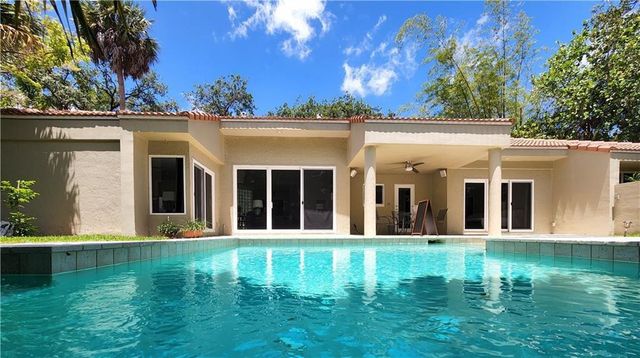 2500 SW 21st Street, Fort Lauderdale, FL 33312