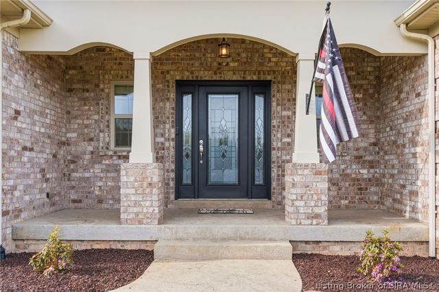 2685 Crescent Hill Drive NE, Corydon, IN 47112