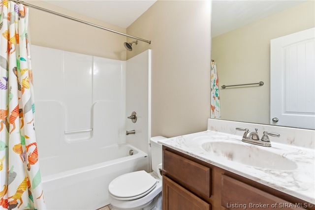 2685 Crescent Hill Drive NE, Corydon, IN 47112