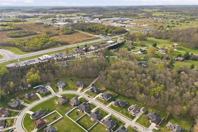 2685 Crescent Hill Drive NE, Corydon, IN 47112