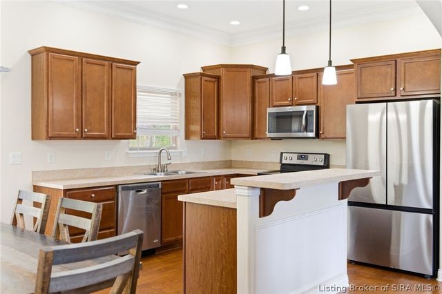 2685 Crescent Hill Drive NE, Corydon, IN 47112