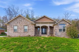 2685 Crescent Hill Drive NE, Corydon, IN 47112