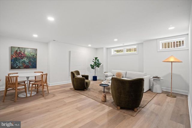 504 KENTUCKY AVE, Alexandria, VA 22305