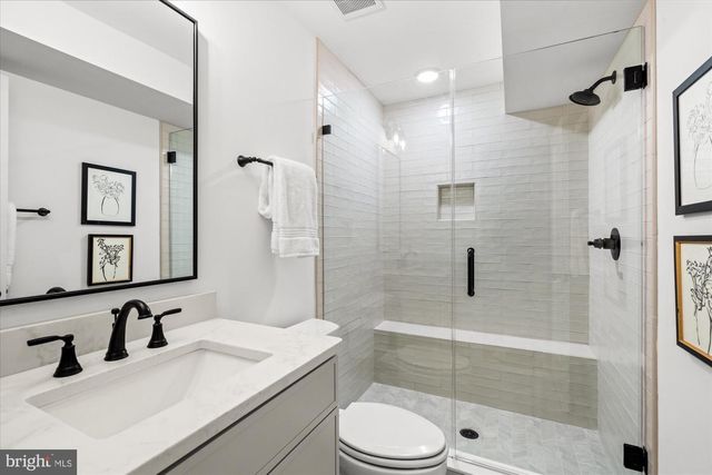 504 KENTUCKY AVE, Alexandria, VA 22305