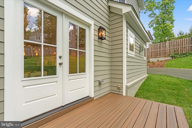 504 KENTUCKY AVE, Alexandria, VA 22305