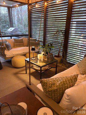 4014 Melchor Avenue, Charlotte, NC 28211