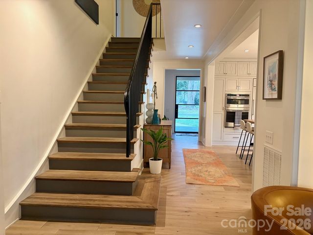 4014 Melchor Avenue, Charlotte, NC 28211