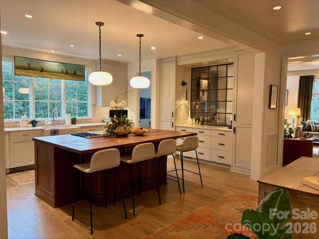 4014 Melchor Avenue, Charlotte, NC 28211