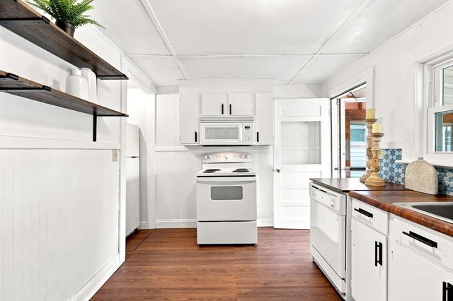 31 Perkins St, Quincy, MA 02169