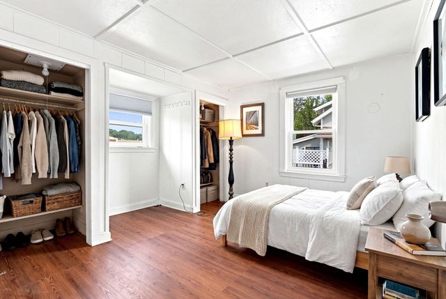 31 Perkins St, Quincy, MA 02169