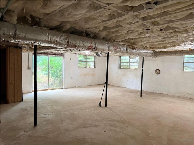 412 E Mcintosh Road, Griffin, GA 30223
