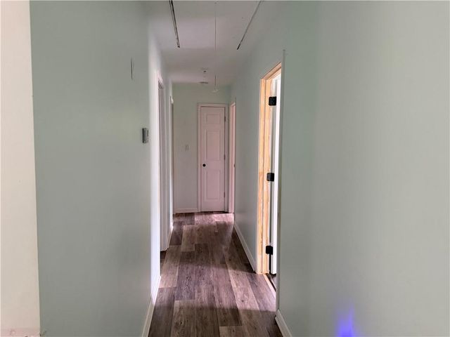 412 E Mcintosh Road, Griffin, GA 30223