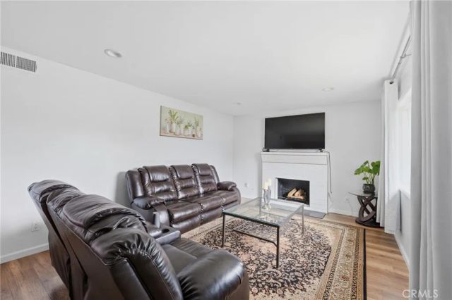 21235 Oakfort Avenue, Carson, CA 90745